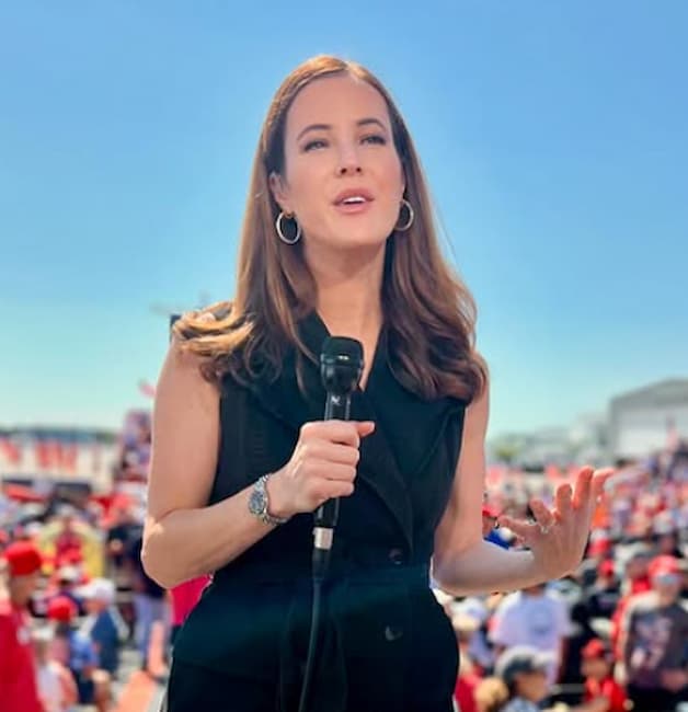 Alexandra Hoff photo