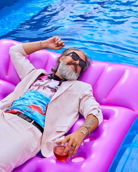 Roz Weston for HELLO! Canada Magazine